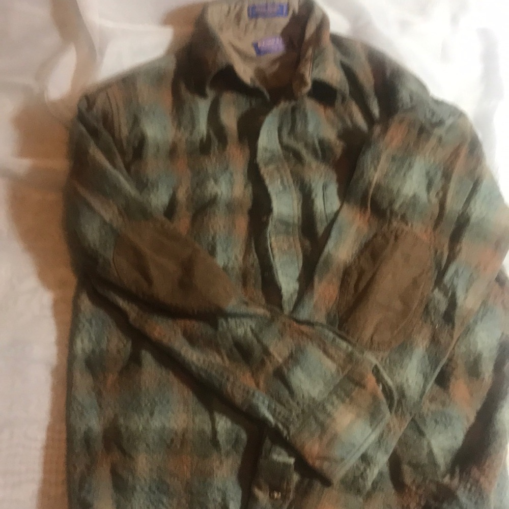 NWOT Pendleton Trail Shirt